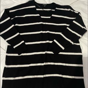 Torrid sweater, size 0